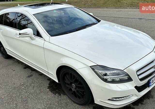 Мерседес ЦЛС-Класс 2014 в Киеве на Automoto.ua Белый Мерседес ЦЛС-Класс, объемом двигателя 2.14 л и пробегом 162 тыс. км за 18500 $, фото 5 на Automoto.ua