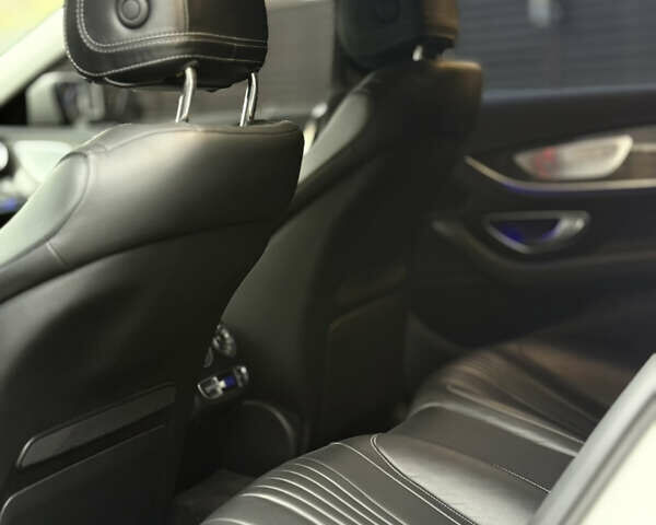 Білий Мерседес ЦЛС-Клас, об'ємом двигуна 3 л та пробігом 89 тис. км за 48000 $, фото 5 на Automoto.ua