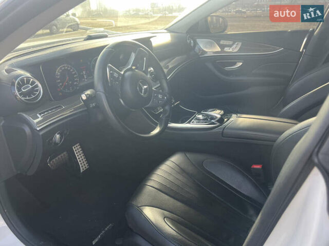 Мерседес ЦЛС-Класс 2018 в Киеве на Automoto.ua Белый Мерседес ЦЛС-Класс, объемом двигателя 3 л и пробегом 84 тыс. км за 43000 $, фото 5 на Automoto.ua