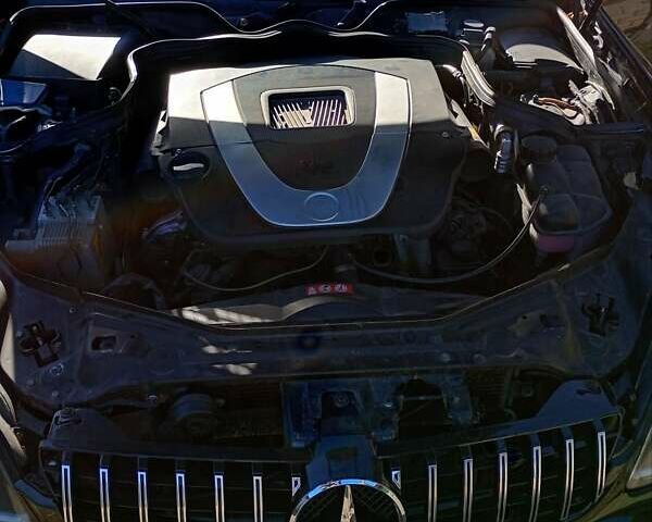 Черный Мерседес ЦЛС-Класс, объемом двигателя 3.5 л и пробегом 270 тыс. км за 10000 $, фото 10 на Automoto.ua