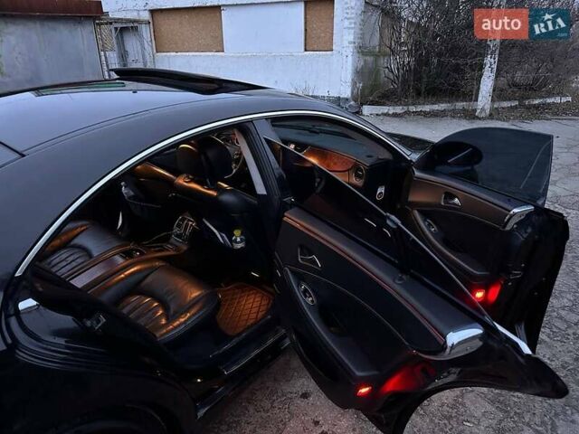 Черный Мерседес ЦЛС-Класс, объемом двигателя 3.5 л и пробегом 432 тыс. км за 8900 $, фото 15 на Automoto.ua