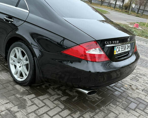 Черный Мерседес ЦЛС-Класс, объемом двигателя 3.5 л и пробегом 223 тыс. км за 11500 $, фото 7 на Automoto.ua