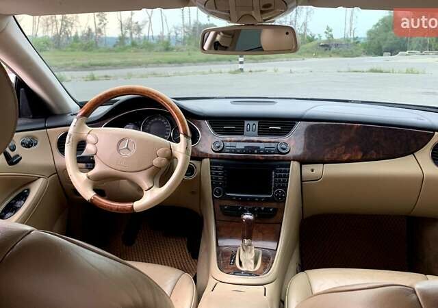 Черный Мерседес ЦЛС-Класс, объемом двигателя 3.5 л и пробегом 215 тыс. км за 9500 $, фото 10 на Automoto.ua