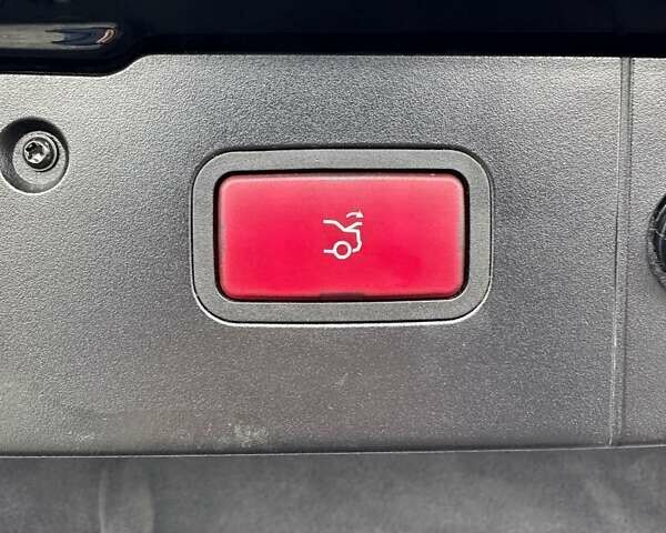 Черный Мерседес ЦЛС-Класс, объемом двигателя 3.5 л и пробегом 171 тыс. км за 9800 $, фото 18 на Automoto.ua