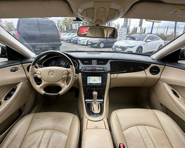 Черный Мерседес ЦЛС-Класс, объемом двигателя 3.5 л и пробегом 171 тыс. км за 9800 $, фото 16 на Automoto.ua