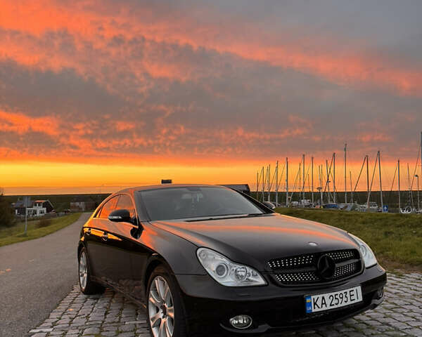 Черный Мерседес ЦЛС-Класс, объемом двигателя 5.46 л и пробегом 287 тыс. км за 11500 $, фото 14 на Automoto.ua