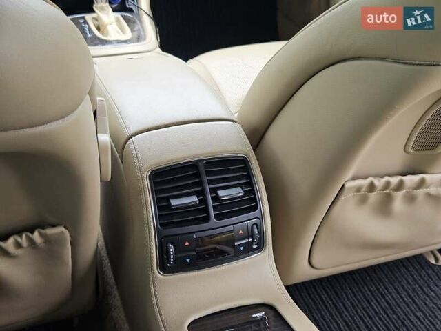 Черный Мерседес ЦЛС-Класс, объемом двигателя 3.5 л и пробегом 185 тыс. км за 11500 $, фото 19 на Automoto.ua