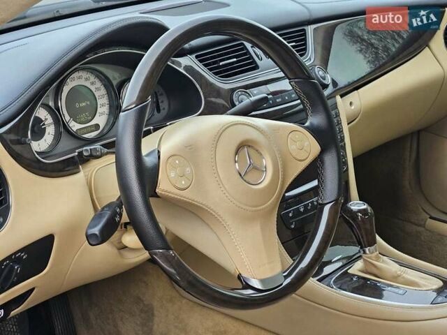 Черный Мерседес ЦЛС-Класс, объемом двигателя 3.5 л и пробегом 185 тыс. км за 11500 $, фото 13 на Automoto.ua