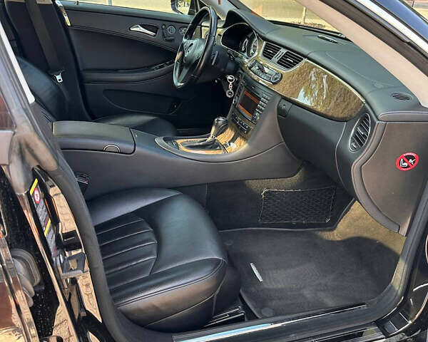 Мерседес ЦЛС-Клас 2010 у Львові на Automoto.ua Чорний Мерседес ЦЛС-Клас, об'ємом двигуна 3 л та пробігом 330 тис. км за 15490 $, фото 14 на Automoto.ua