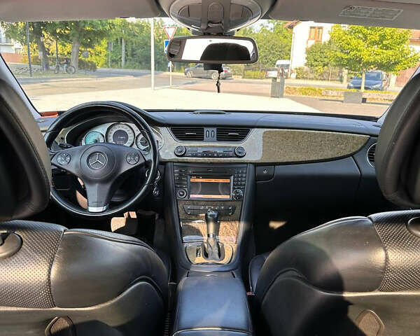 Мерседес ЦЛС-Клас 2010 у Львові на Automoto.ua Чорний Мерседес ЦЛС-Клас, об'ємом двигуна 3 л та пробігом 330 тис. км за 15490 $, фото 7 на Automoto.ua