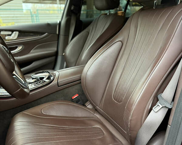 Черный Мерседес ЦЛС-Класс, объемом двигателя 3 л и пробегом 130 тыс. км за 47000 $, фото 15 на Automoto.ua