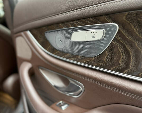 Черный Мерседес ЦЛС-Класс, объемом двигателя 3 л и пробегом 130 тыс. км за 47000 $, фото 12 на Automoto.ua