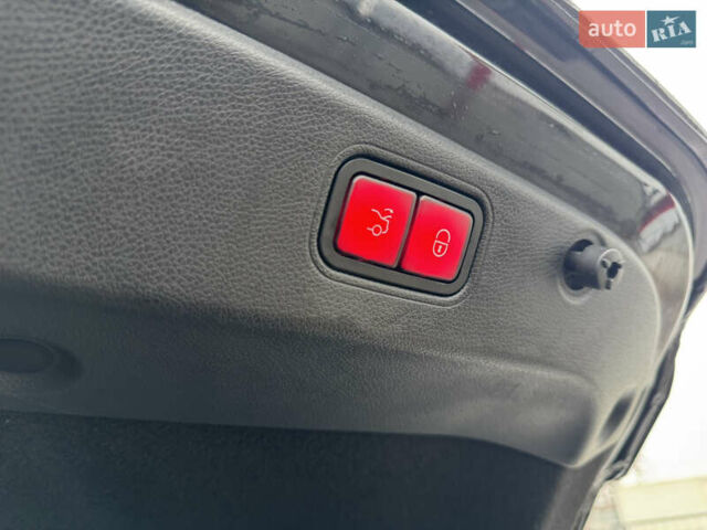 Черный Мерседес ЦЛС-Класс, объемом двигателя 3 л и пробегом 86 тыс. км за 60000 $, фото 42 на Automoto.ua