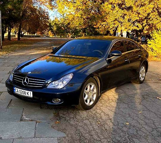 Черный Мерседес ЦЛС-Класс, объемом двигателя 3.5 л и пробегом 375 тыс. км за 5700 $, фото 1 на Automoto.ua