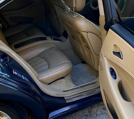 Черный Мерседес ЦЛС-Класс, объемом двигателя 3.5 л и пробегом 375 тыс. км за 5700 $, фото 10 на Automoto.ua