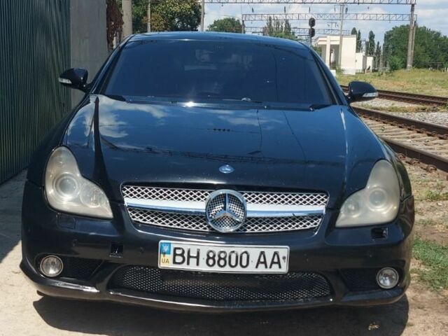 Черный Мерседес ЦЛС-Класс, объемом двигателя 0 л и пробегом 270 тыс. км за 6000 $, фото 1 на Automoto.ua