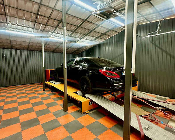 Чорний Мерседес ЦЛС-Клас, об'ємом двигуна 4.66 л та пробігом 201 тис. км за 19300 $, фото 10 на Automoto.ua