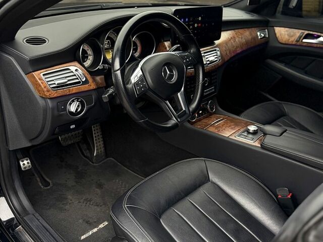 Черный Мерседес ЦЛС-Класс, объемом двигателя 2.1 л и пробегом 183 тыс. км за 22500 $, фото 5 на Automoto.ua