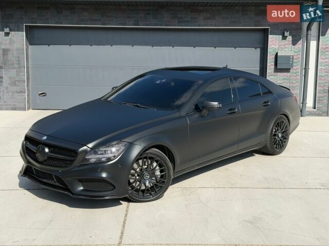 Чорний Мерседес ЦЛС-Клас, об'ємом двигуна 4.66 л та пробігом 180 тис. км за 24900 $, фото 5 на Automoto.ua