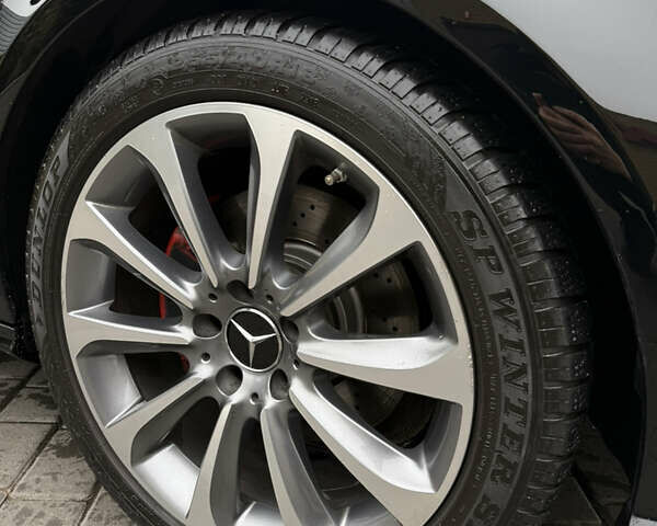 Черный Мерседес ЦЛС-Класс, объемом двигателя 2.1 л и пробегом 185 тыс. км за 22500 $, фото 8 на Automoto.ua