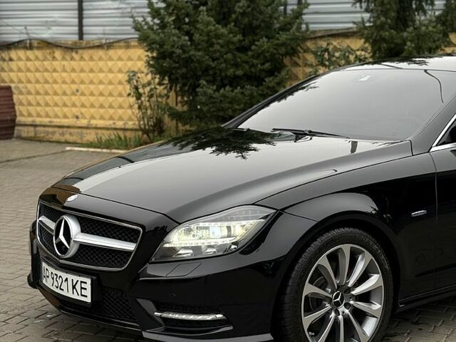 Черный Мерседес ЦЛС-Класс, объемом двигателя 2.1 л и пробегом 183 тыс. км за 22500 $, фото 10 на Automoto.ua