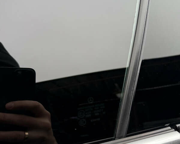 Черный Мерседес ЦЛС-Класс, объемом двигателя 2.1 л и пробегом 185 тыс. км за 22500 $, фото 31 на Automoto.ua