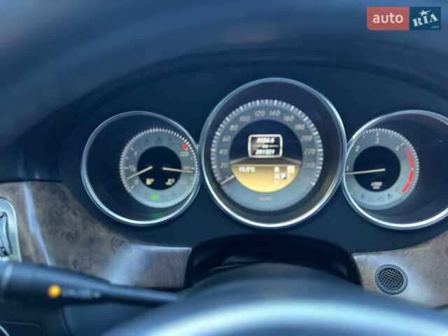 Чорний Мерседес ЦЛС-Клас, об'ємом двигуна 2.2 л та пробігом 280 тис. км за 20800 $, фото 24 на Automoto.ua
