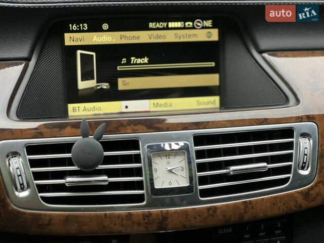 Мерседес ЦЛС-Класс 2012 в Киеве на Automoto.ua Черный Мерседес ЦЛС-Класс, объемом двигателя 4.66 л и пробегом 189 тыс. км за 18999 $, фото 26 на Automoto.ua