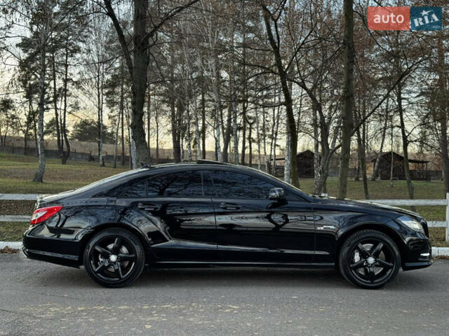Черный Мерседес ЦЛС-Класс, объемом двигателя 4.66 л и пробегом 195 тыс. км за 17000 $, фото 44 на Automoto.ua