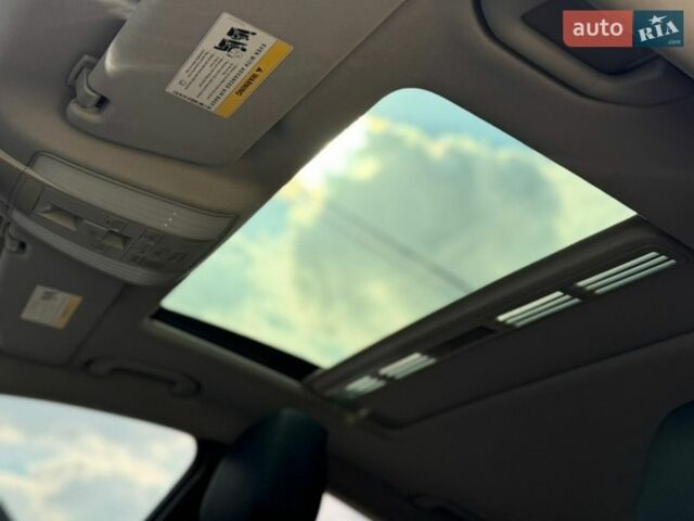 Черный Мерседес ЦЛС-Класс, объемом двигателя 4.66 л и пробегом 198 тыс. км за 16800 $, фото 25 на Automoto.ua