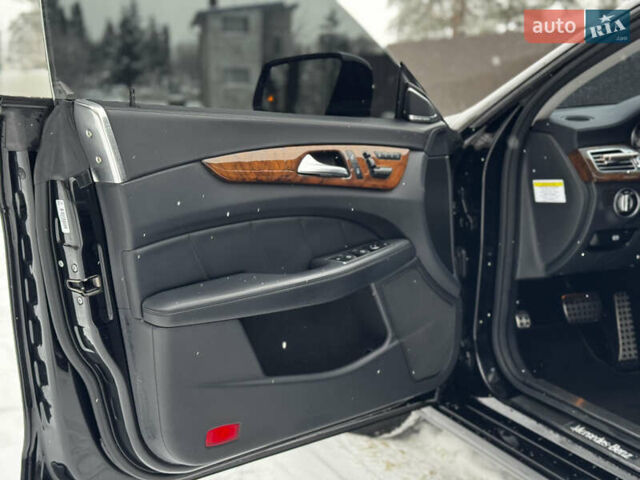 Чорний Мерседес ЦЛС-Клас, об'ємом двигуна 4.7 л та пробігом 197 тис. км за 18500 $, фото 22 на Automoto.ua