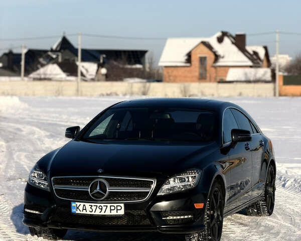 Черный Мерседес ЦЛС-Класс, объемом двигателя 4.66 л и пробегом 148 тыс. км за 20000 $, фото 1 на Automoto.ua