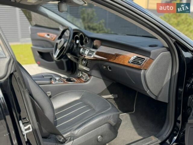 Черный Мерседес ЦЛС-Класс, объемом двигателя 4.66 л и пробегом 198 тыс. км за 16800 $, фото 27 на Automoto.ua