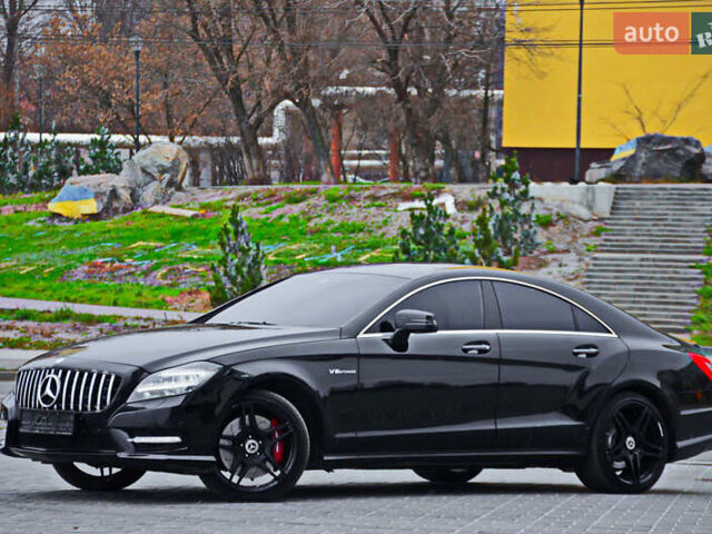 Черный Мерседес ЦЛС-Класс, объемом двигателя 4.7 л и пробегом 208 тыс. км за 21500 $, фото 4 на Automoto.ua