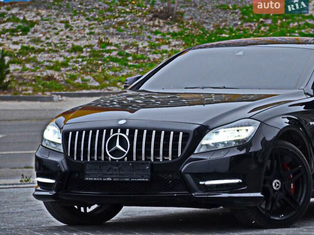Черный Мерседес ЦЛС-Класс, объемом двигателя 4.7 л и пробегом 208 тыс. км за 21500 $, фото 1 на Automoto.ua
