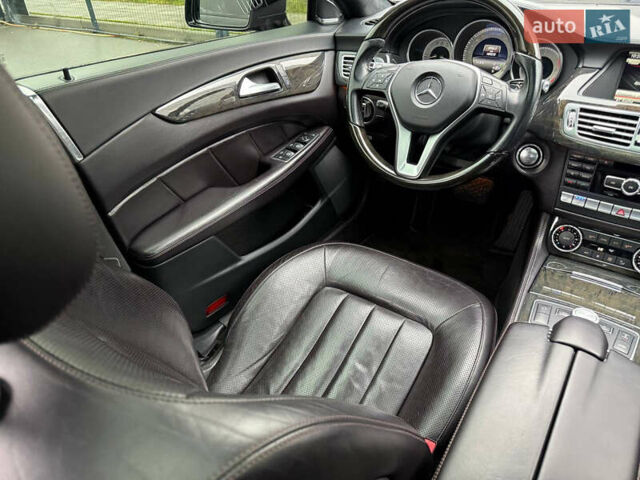 Чорний Мерседес ЦЛС-Клас, об'ємом двигуна 3 л та пробігом 188 тис. км за 21000 $, фото 32 на Automoto.ua