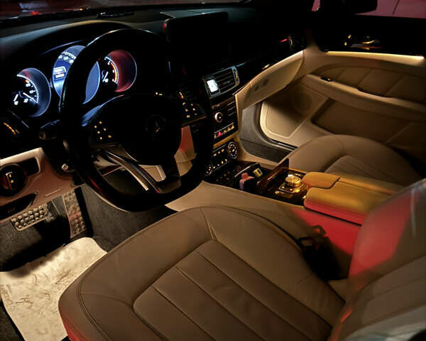 Чорний Мерседес ЦЛС-Клас, об'ємом двигуна 3 л та пробігом 220 тис. км за 31500 $, фото 8 на Automoto.ua