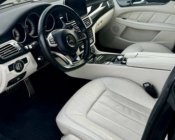 Чорний Мерседес ЦЛС-Клас, об'ємом двигуна 3 л та пробігом 220 тис. км за 31500 $, фото 7 на Automoto.ua