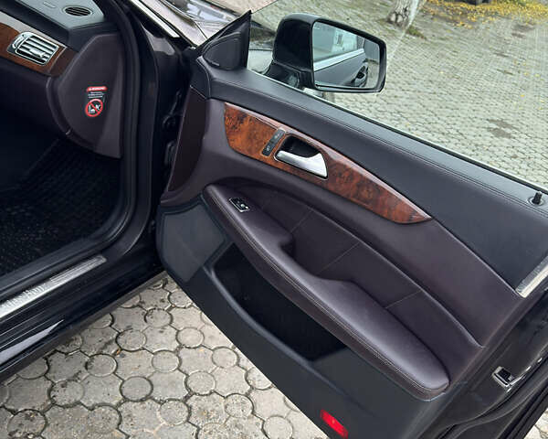 Черный Мерседес ЦЛС-Класс, объемом двигателя 3.5 л и пробегом 193 тыс. км за 21000 $, фото 7 на Automoto.ua