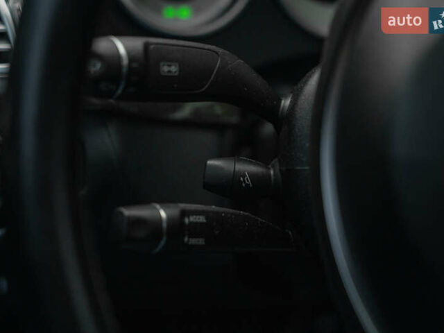 Мерседес ЦЛС-Клас 2015 у Чернівцях на Automoto.ua Чорний Мерседес ЦЛС-Клас, об'ємом двигуна 3 л та пробігом 134 тис. км за 25900 $, фото 30 на Automoto.ua