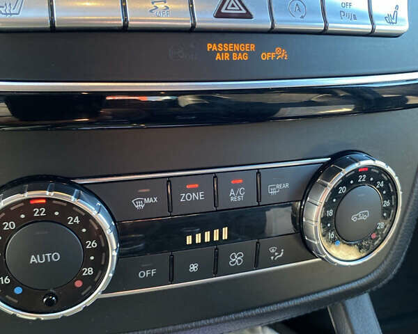 Мерседес ЦЛС-Класс 2016 в Ровно на Automoto.ua Черный Мерседес ЦЛС-Класс, объемом двигателя 3 л и пробегом 130 тыс. км за 37999 $, фото 18 на Automoto.ua