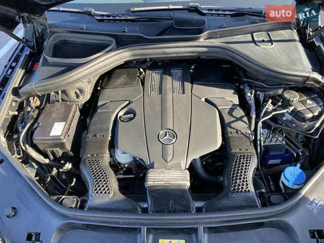 Мерседес ЦЛС-Класс 2016 в Ровно на Automoto.ua Черный Мерседес ЦЛС-Класс, объемом двигателя 3 л и пробегом 130 тыс. км за 37999 $, фото 15 на Automoto.ua