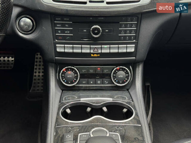 Черный Мерседес ЦЛС-Класс, объемом двигателя 3 л и пробегом 206 тыс. км за 22500 $, фото 27 на Automoto.ua