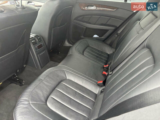 Чорний Мерседес ЦЛС-Клас, об'ємом двигуна 3.5 л та пробігом 309 тис. км за 26500 $, фото 6 на Automoto.ua