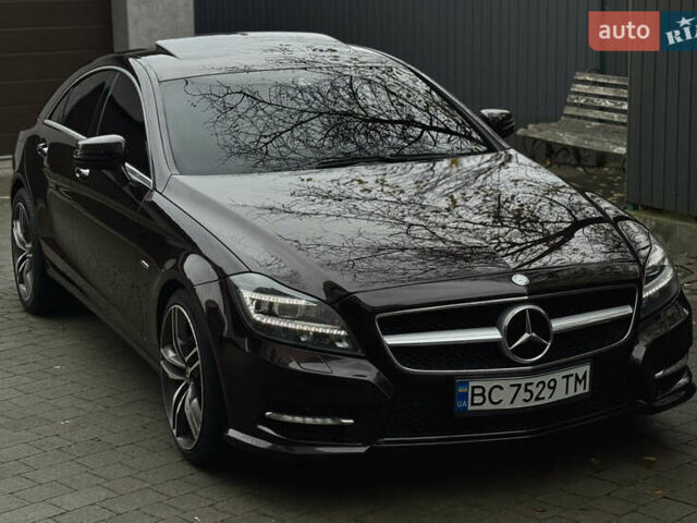 Коричневый Мерседес ЦЛС-Класс, объемом двигателя 4.7 л и пробегом 149 тыс. км за 21500 $, фото 4 на Automoto.ua