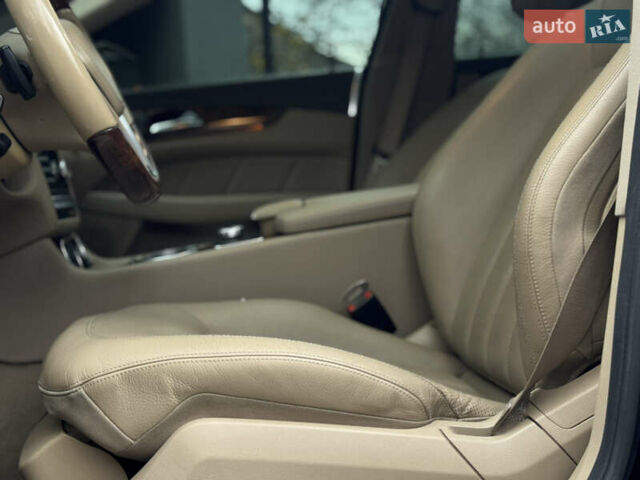 Коричневый Мерседес ЦЛС-Класс, объемом двигателя 4.7 л и пробегом 149 тыс. км за 21500 $, фото 26 на Automoto.ua