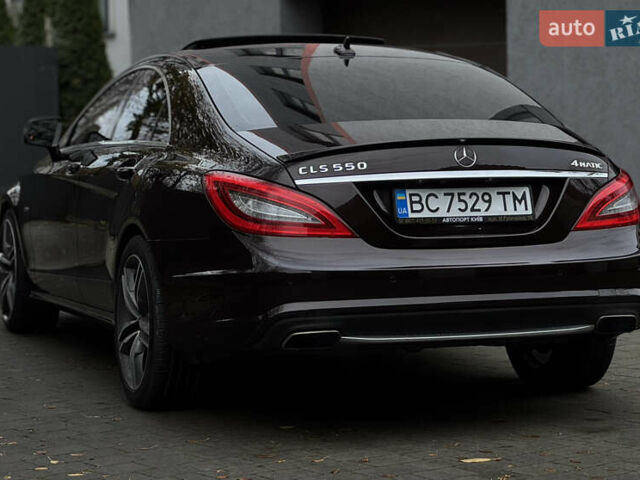 Коричневый Мерседес ЦЛС-Класс, объемом двигателя 4.7 л и пробегом 149 тыс. км за 21500 $, фото 11 на Automoto.ua