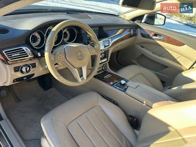 Коричневий Мерседес ЦЛС-Клас, об'ємом двигуна 2.14 л та пробігом 260 тис. км за 17900 $, фото 19 на Automoto.ua