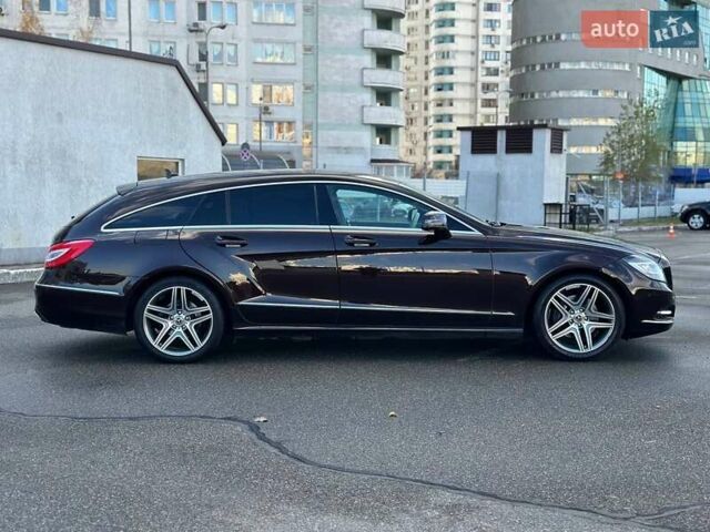 Коричневый Мерседес ЦЛС-Класс, объемом двигателя 2.14 л и пробегом 250 тыс. км за 17900 $, фото 3 на Automoto.ua