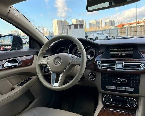 Коричневый Мерседес ЦЛС-Класс, объемом двигателя 2.14 л и пробегом 250 тыс. км за 17900 $, фото 12 на Automoto.ua